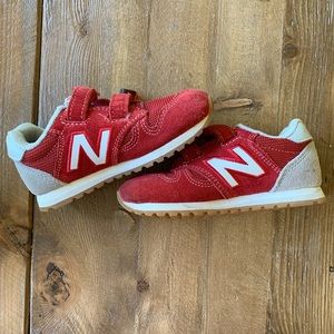 KIDS New Balance 520 Size 8 Like New